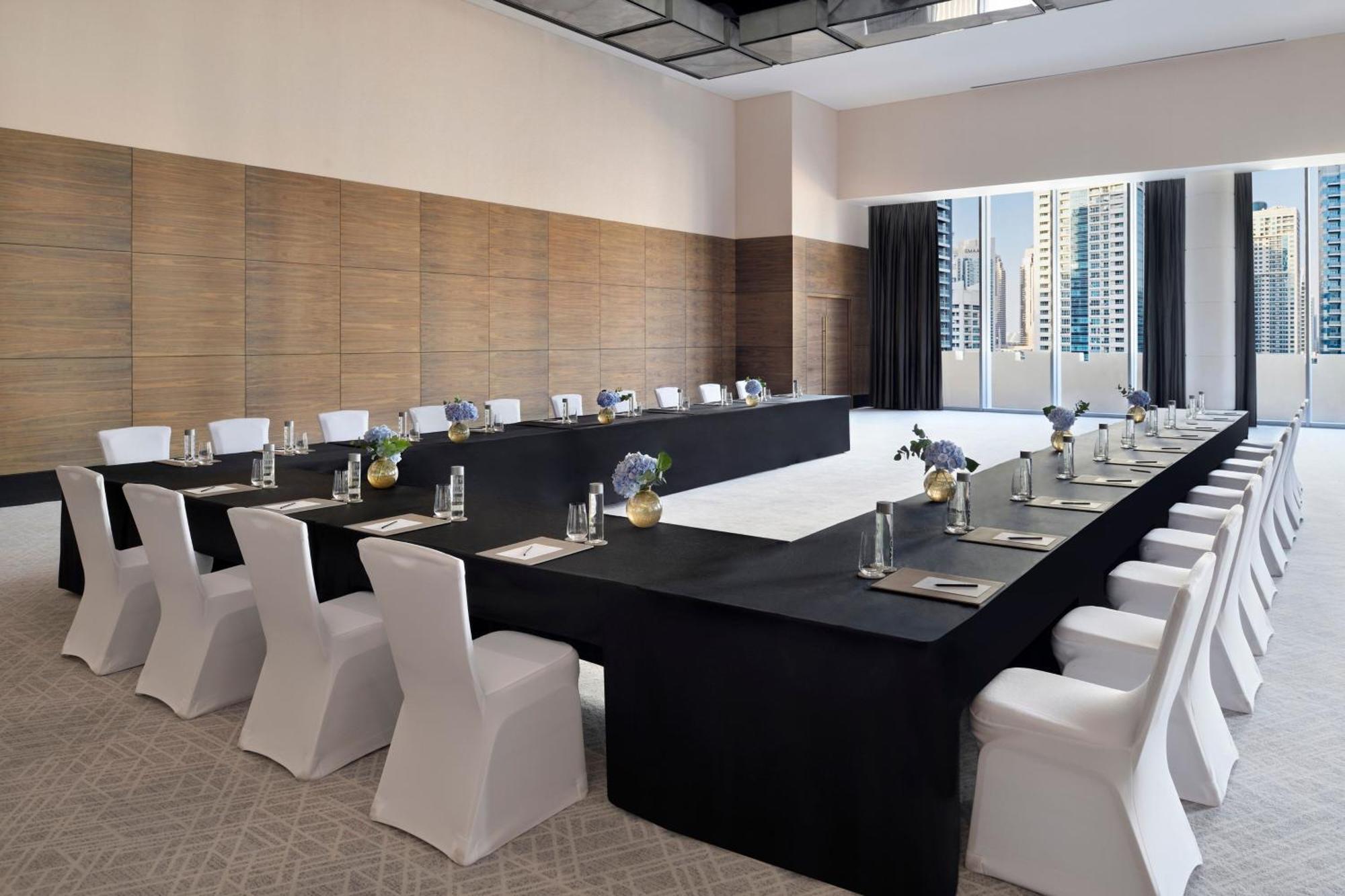 فندق العنوان مرسى دبي المظهر الخارجي الصورة Meeting room