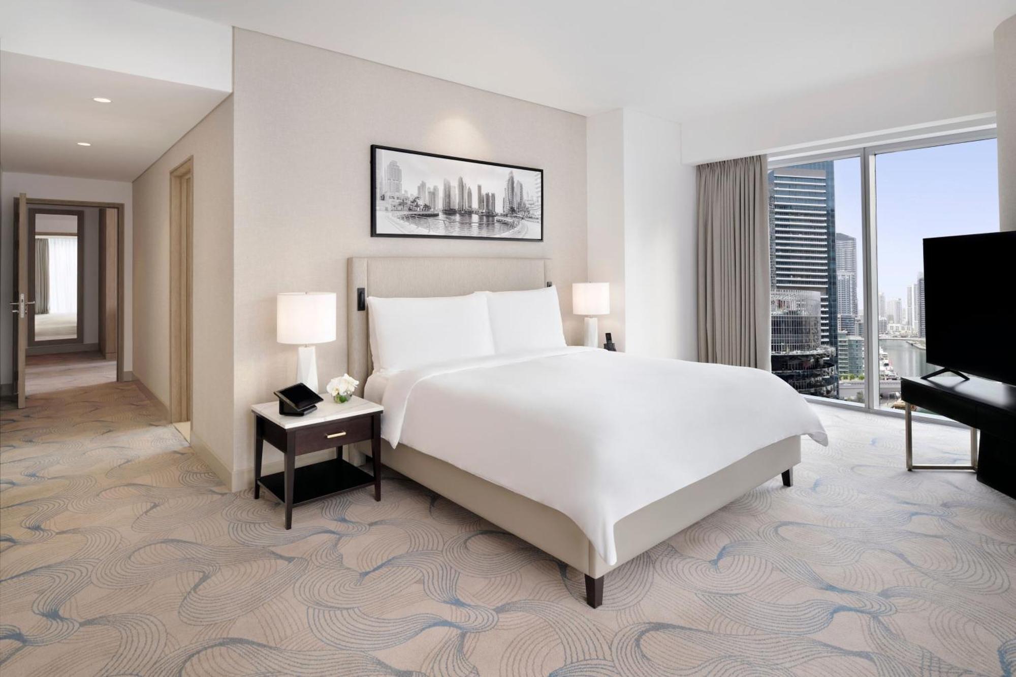 فندق العنوان مرسى دبي المظهر الخارجي الصورة A bedroom at the hotel